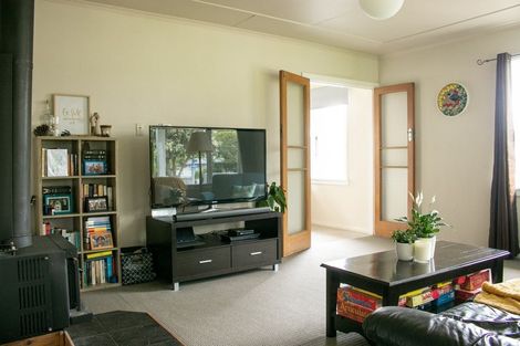 Photo of property in 151 College Street, Awapuni, Palmerston North, 4412