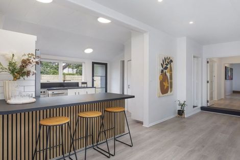 Photo of property in 18 Rimu Road, Raumati Beach, Paraparaumu, 5032