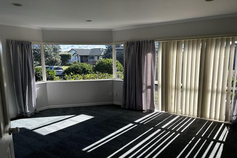 Photo of property in 15 Denny Hulme Drive, Mount Maunganui, 3116