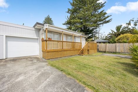 Photo of property in 1/33f Springs Road, Parakai, 0830