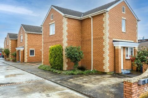 Photo of property in 12d George Street, Riccarton, Christchurch, 8041