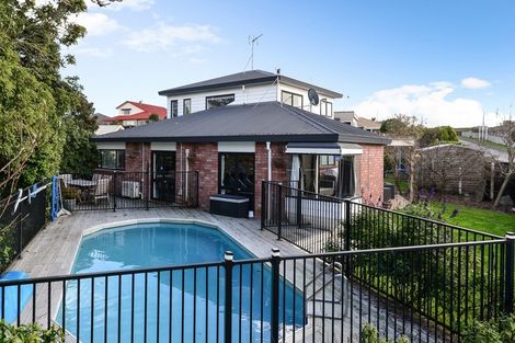 Photo of property in 5 Munro Place, Flagstaff, Hamilton, 3210