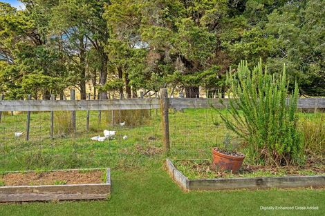 Photo of property in 638 West Coast Road, Makarau, Warkworth, 0981