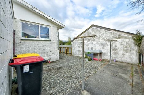 Photo of property in 14f Eccles Street, Gore, 9710