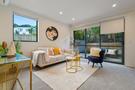 Photo of property in 55 Matairangi Avenue, Totara Heights, Auckland, 2105