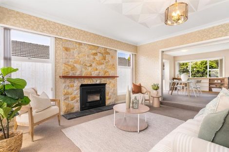 Photo of property in 38 Dyers Pass Road, Cashmere, Christchurch, 8022