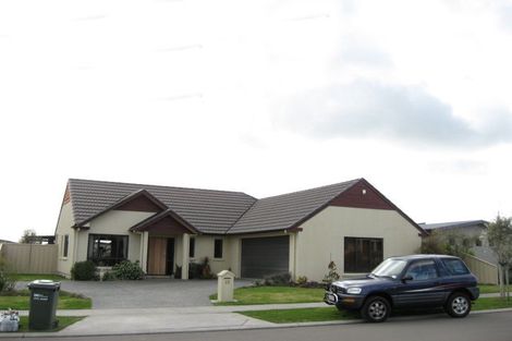 Photo of property in 13 Olive Grove, Havelock North, 4130