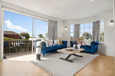 Photo of property in 50a Weldene Avenue, Glenfield, Auckland, 0629