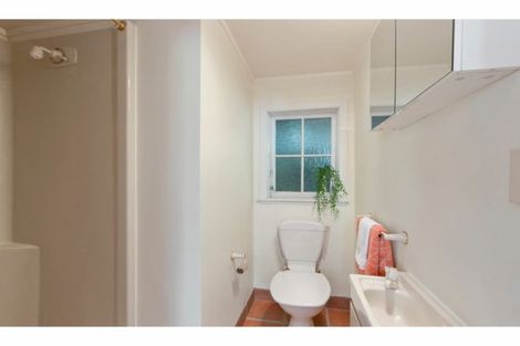 Photo of property in 91 Harbour View Road, Harbour View, Lower Hutt, 5010