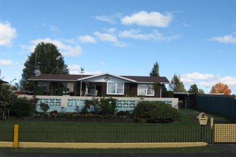 Photo of property in 16 Arran Place, Tokoroa, 3420
