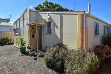 Photo of property in 108 Broadway, Carterton, 5713