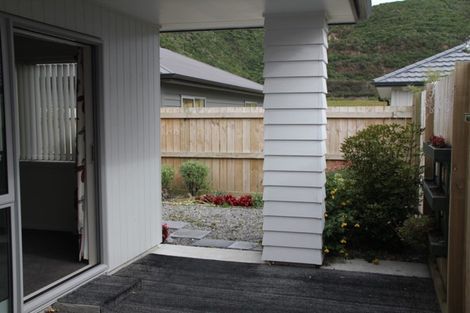 Photo of property in 15 Te Toru Street, Taita, Lower Hutt, 5011