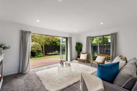 Photo of property in 130 Wairakei Road, Bryndwr, Christchurch, 8053