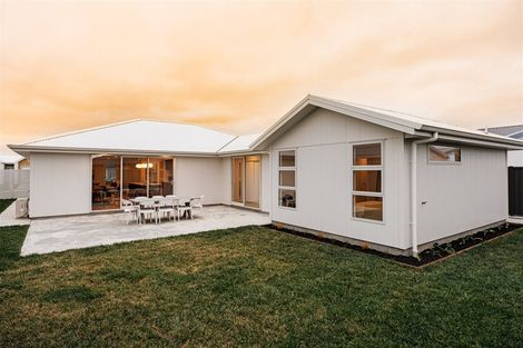 Photo of property in 63 Pelorus Avenue, Poraiti, Napier, 4112