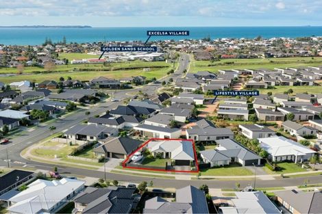 Photo of property in 3 Raiha Street, Papamoa Beach, Papamoa, 3118