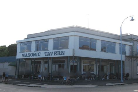 Photo of property in 24 King Edward Parade, Devonport, Auckland, 0624