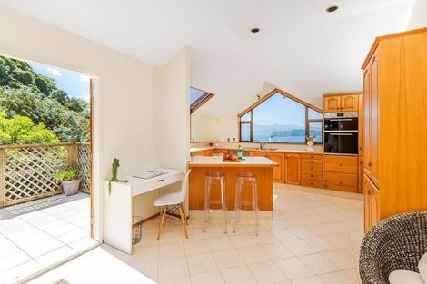 Photo of property in 65 Rama Crescent, Khandallah, Wellington, 6035