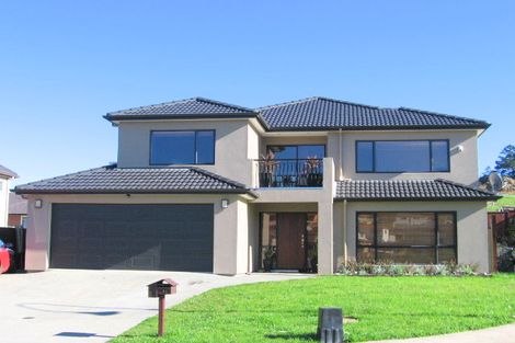 Photo of property in 1 South Kensington Way, Henderson, Auckland, 0612