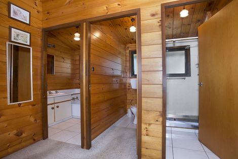 Photo of property in 345 Aokautere Drive, Aokautere, Palmerston North, 4471