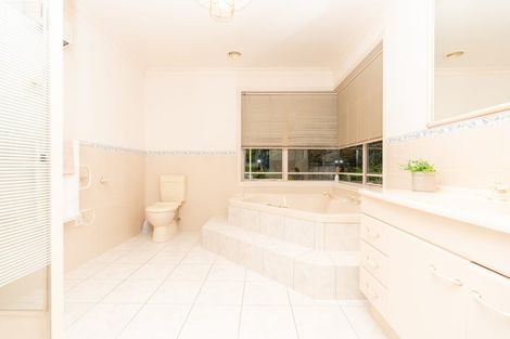 Photo of property in 17 Raungawari Drive, Huntington, Hamilton, 3210