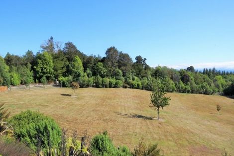 Photo of property in 104 Martin Road, Upper Moutere, 7175