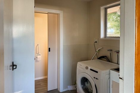 Photo of property in 48 Oldwood Street, Bishopdale, Christchurch, 8053