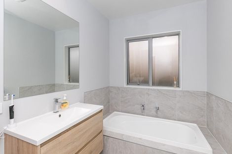 Photo of property in 3 Te Tiireke Drive, Glenview, Hamilton, 3206