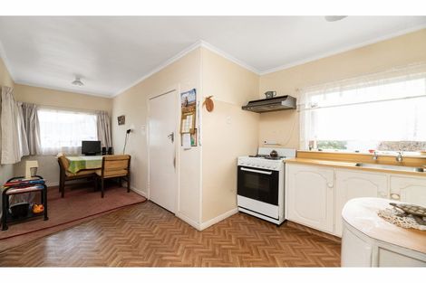 Photo of property in 443 Maunganui Road, Mount Maunganui, 3116