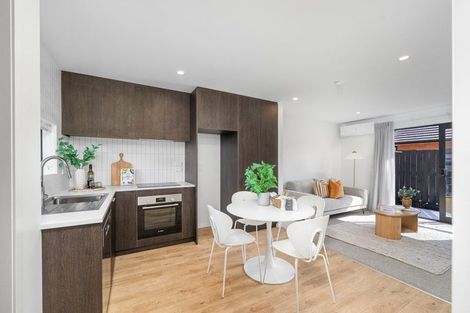 Photo of property in 4/9 Vesty Avenue, Hillcrest, Hamilton, 3216