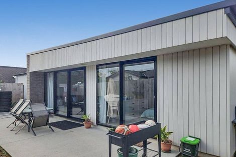 Photo of property in 76 Prado Drive, Pukekohe, 2120
