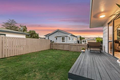 Photo of property in 2/56 Jellicoe Road, Manurewa, Auckland, 2102