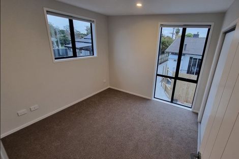 Photo of property in 37a Wairau Avenue, Avondale, Auckland, 1026