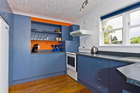 Photo of property in 6 Tamariki Avenue, Kelston, Auckland, 0602