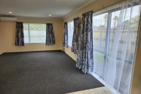 Photo of property in 133a Clevedon Road, Papakura, 2110