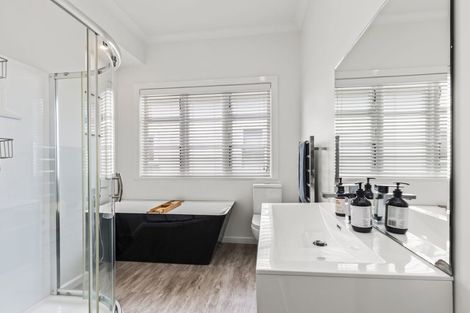 Photo of property in 7 Manchester Street, Petone, Lower Hutt, 5012