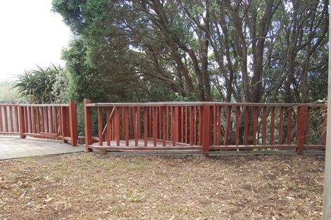 Photo of property in 2a Bay Lair Grove, Island Bay, Wellington, 6023