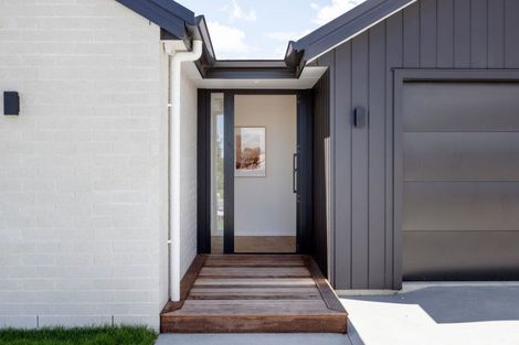 Photo of property in 36 Hugo Shaw Drive, Cambridge, 3434