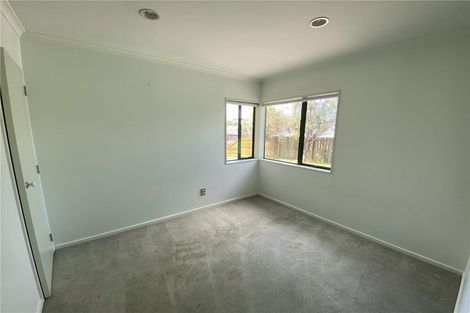 Photo of property in 7 Pukatea Avenue, Albany, Auckland, 0632