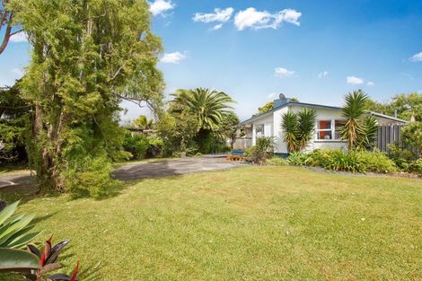Photo of property in 6 Tamariki Avenue, Kelston, Auckland, 0602
