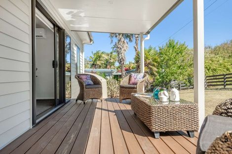 Photo of property in 62 Ronald Avenue, Glenbrook, Waiuku, 2681