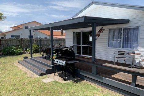 Photo of property in 41 Whitby Avenue, Whitianga, 3510