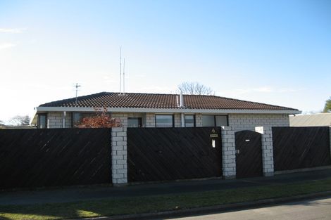 Photo of property in 6 Caithness Street, New Brighton, Christchurch, 8083