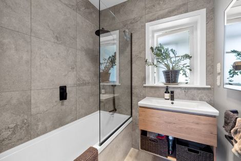 Photo of property in 18a Hay Street, Bromley, Christchurch, 8062