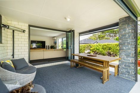 Photo of property in 18 Park Rise, Mangawhai Heads, Mangawhai, 0505