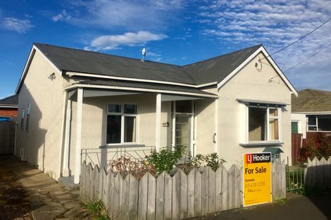 Photo of property in 73 Cutten Street, South Dunedin, Dunedin, 9012