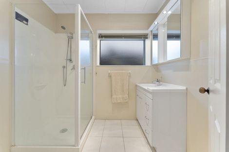 Photo of property in 2/7 Mahoe Street, Strandon, New Plymouth, 4312