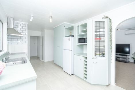 Photo of property in 120 Grandview Road, Nawton, Hamilton, 3200