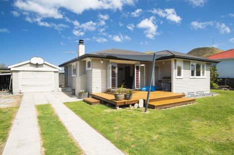 Photo of property in 7 Duke Street, Tamarau, Gisborne, 4010