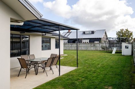 Photo of property in 75 Pharazyn Street, Feilding, 4702