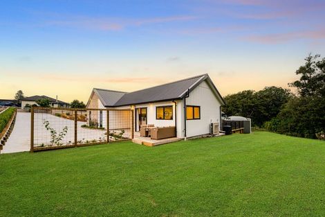 Photo of property in 26 Old Sheepyard Lane, Onewhero, Tuakau, 2697